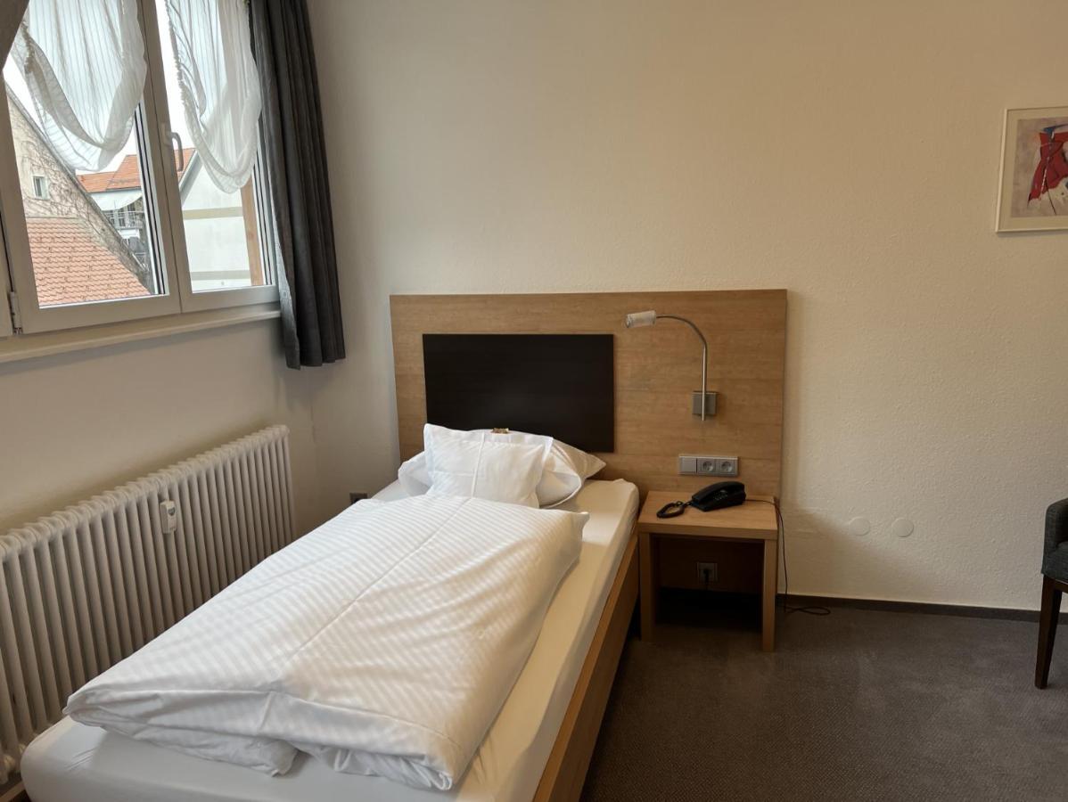 Hotel Baeren Villingen-Schwenningen Esterno foto